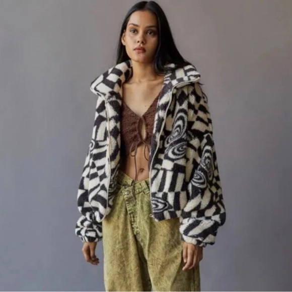 Urban Outfitters Jackets & Blazers - Urban Outfitters Olivia Print Sherpa Butterfly Fleece Black White Teddy Jacket